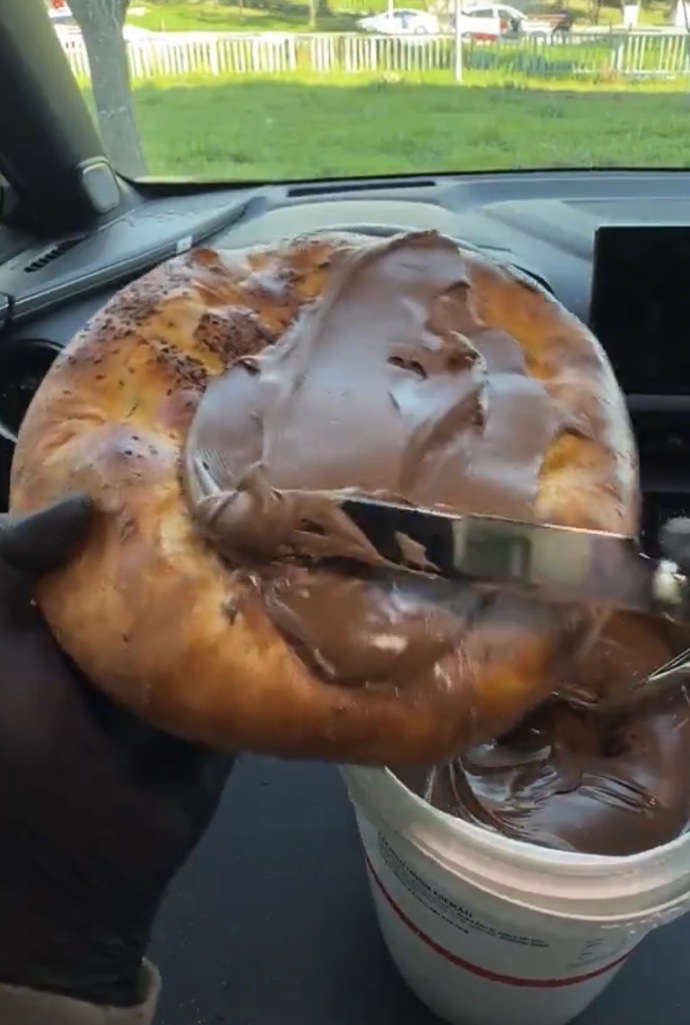 Ekmek arası Nutella yemek sağlıklı mı, siz de ara sıra yer misiniz?
