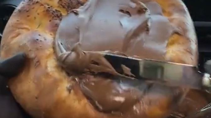 Ekmek arası Nutella yemek sağlıklı mı, siz de ara sıra yer misiniz?