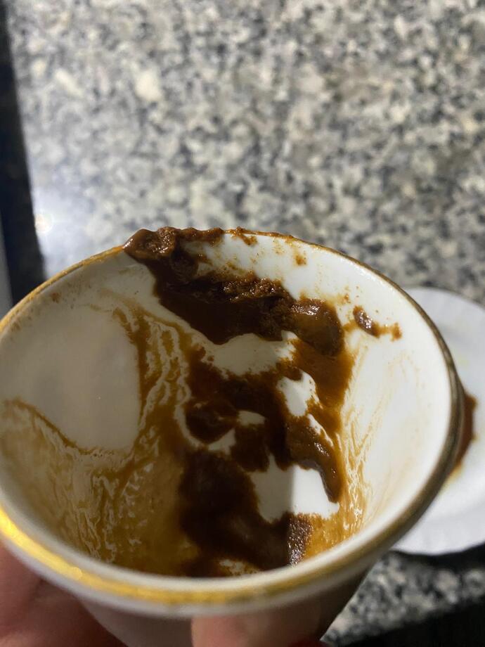 AAbi su fala dogru düzgün bakacak biri cikar mi ya?