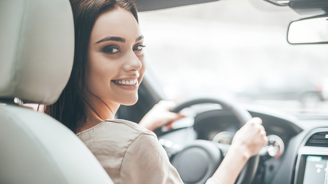 Araba kullanmayı çok iyi bilen kadınlar sizce ne kadar etkileyici ve çekici?