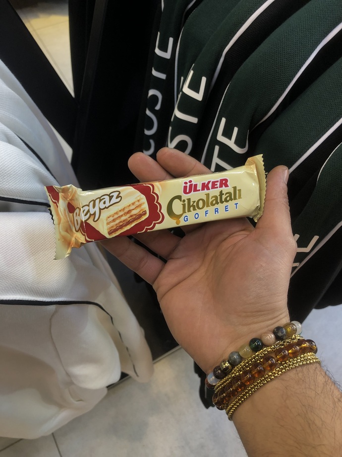 Yaşlı bi teyze okudum bunu dağıtıyorum diye bana verdi büyü olabilir mi?