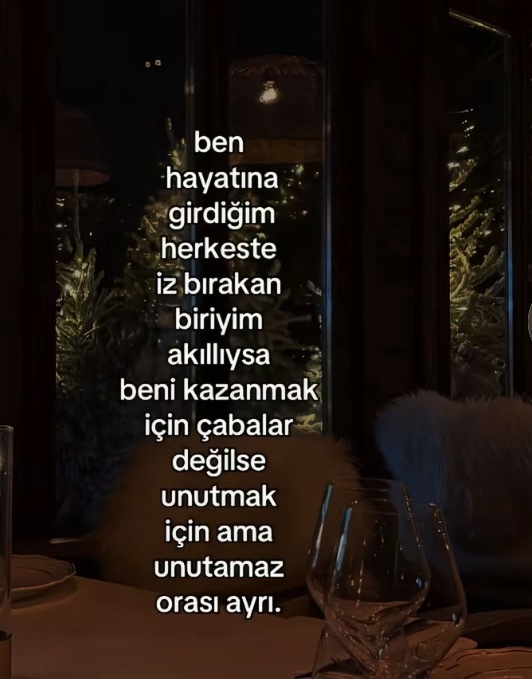Bunları beğenen bi kız kendini ne sanıyordur sizce çok değerli olduğunu falan mı?