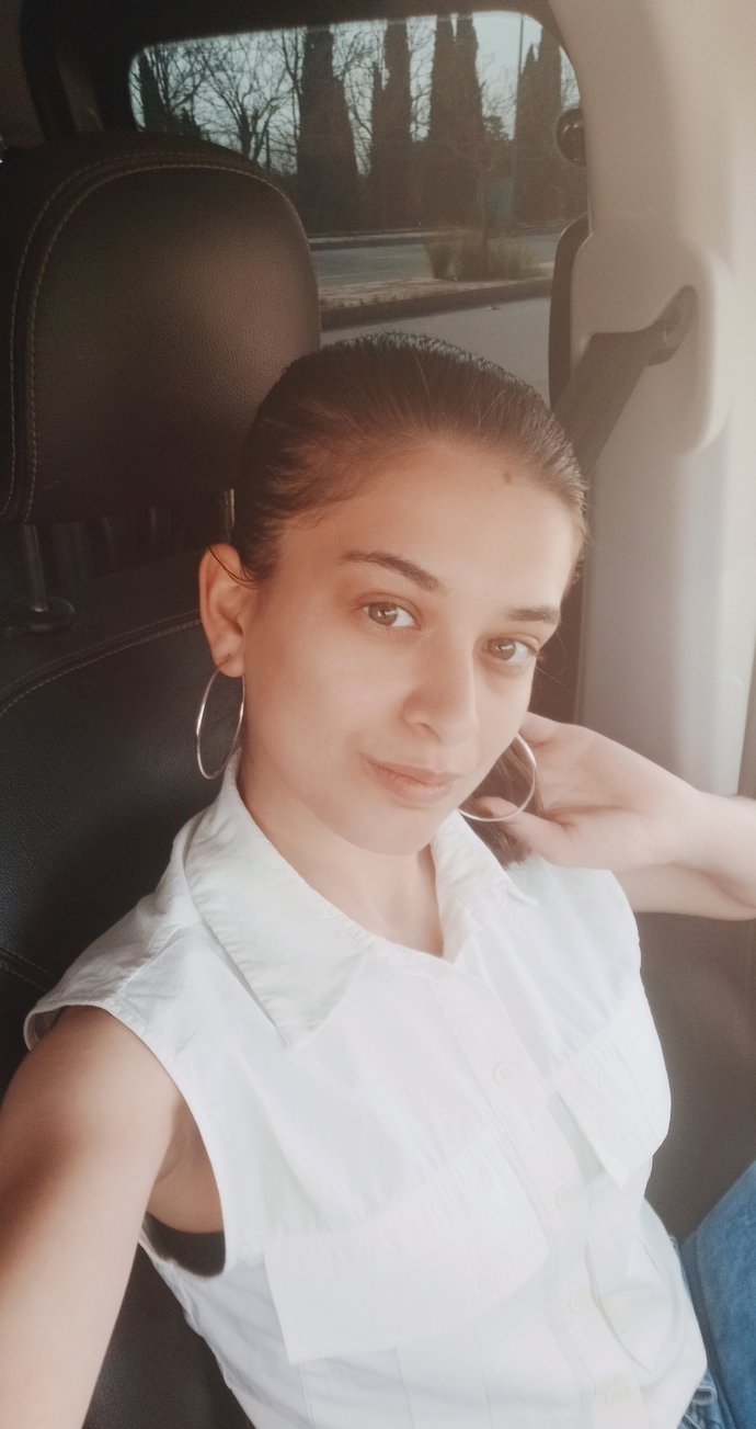 Anlık fotoğrafımda nasıl gözüküyorum sizce, ilk izleniminiz ne olur?