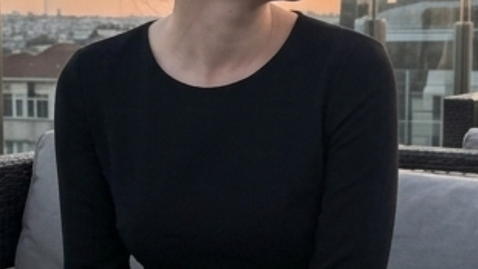Zarif biri miyim sizce. Nasılım. Kürt’üm ?