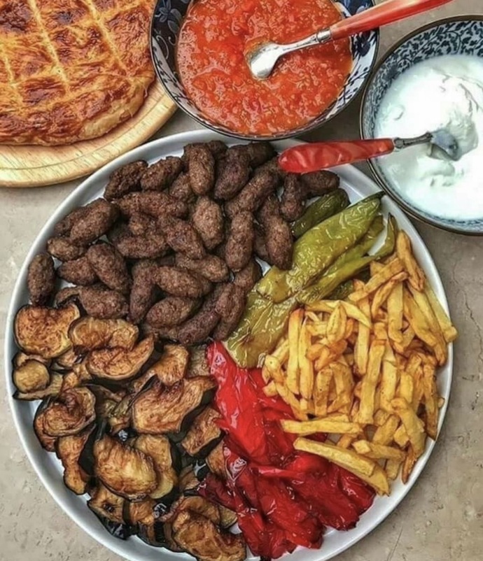Tek başına hepsini yiyebilir misin, gerçekten buna cesaret eder misin?