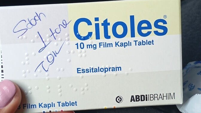 Citoles 10 mg depresyon ve panik atak için kullanan var mı, yan etkileri nasıl?