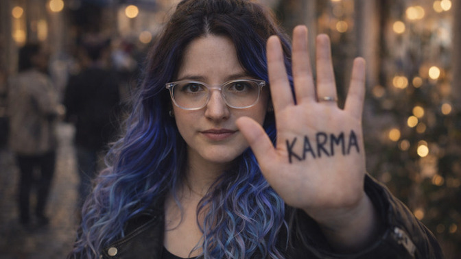 Sizce üst üste gelen olumsuzluklar “kötü karma” mı, yoksa sadece bir dönem mi?