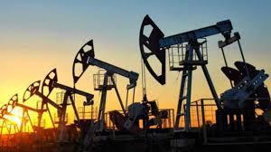 Petrol fiyatlarındaki ani artış ekonomiyi ve bizim cebimizi nasıl etkiler?