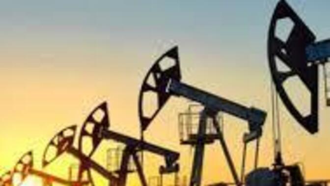 Petrol fiyatlarındaki ani artış ekonomiyi ve bizim cebimizi nasıl etkiler?