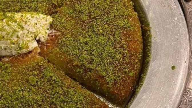 Künefe yiyonuz mu?