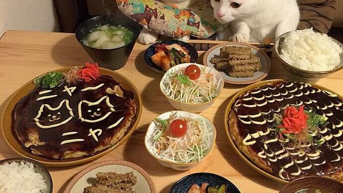 Hafta sonu iftar yemeği daveti versem forumdan kimler gelir, kimler katılırdı, kimi alır gelirdiniz?