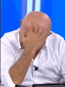 Yoklama alıyoruz kimler burada? uyanık olan var mı?