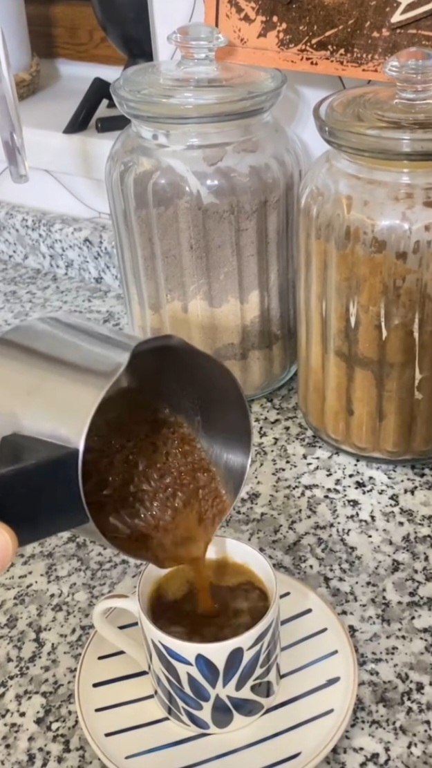En son ne zaman kime kahve yaptınız?