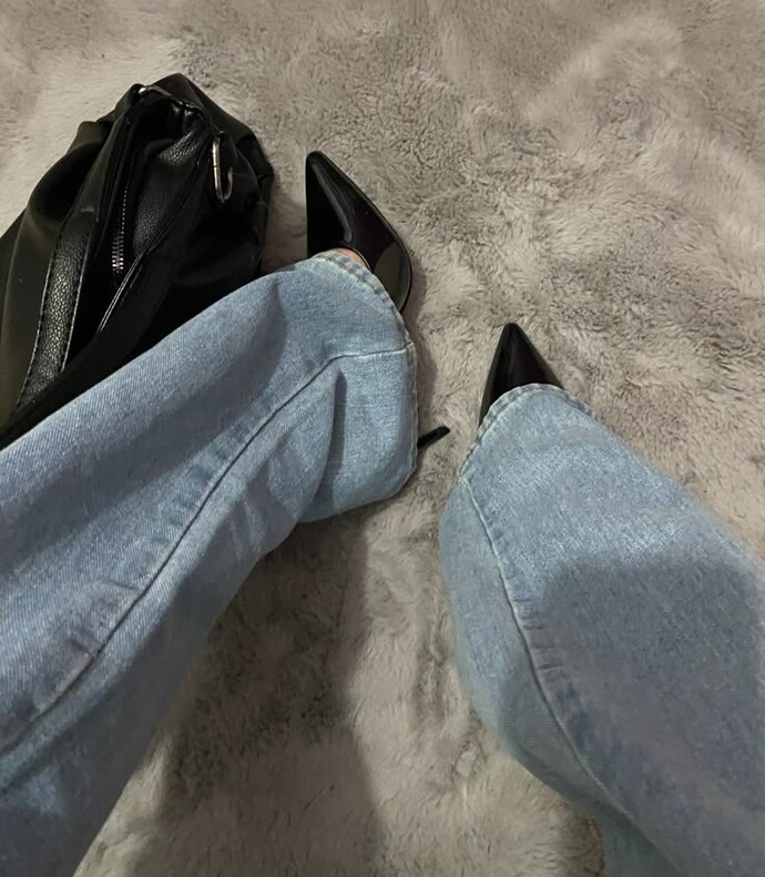 Pantolon altına Stiletto giyiyor musunuz?