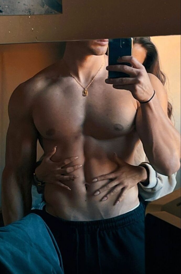 Karşı cinsin gözünde güzel olmayı mı, seksi olmayı mı tercih ederdiniz?