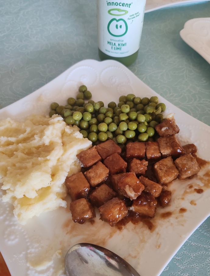 Protein için tofu yiyiyor musunuz?