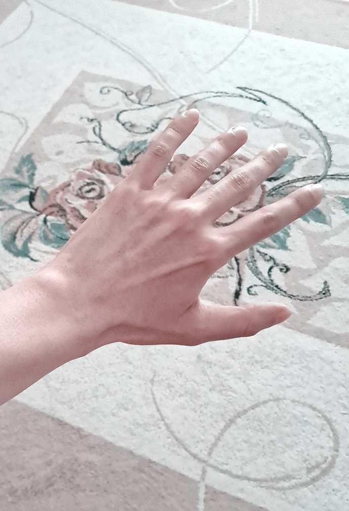 Bana erkeklerin elleri çok çekici geliyor normal mi bu ya?