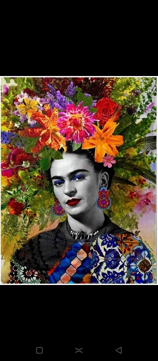 Alınmamış kaş ve bıyıklarıyla Frida Kahlo gibi renkli ve doğal bir sevgili ister miydin?