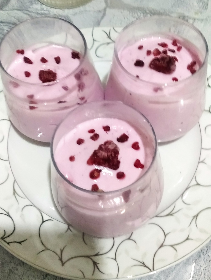 Evde meyveli yoğurt yaptım, meyveli yoğurt severmisiniz 🌸?