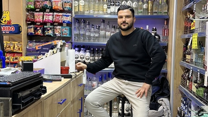 Kızlar, fotolarda nasılım sizce, tipim ve tarzım nasıl görünüyor?