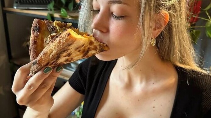 Pizza mı, acılı lahmacun mu?