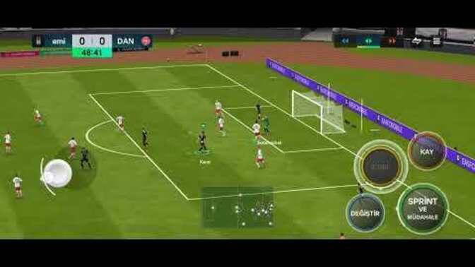 Haftada kaç gün futbol oynarsın, düzenli halı saha maçı yapıyor musun?