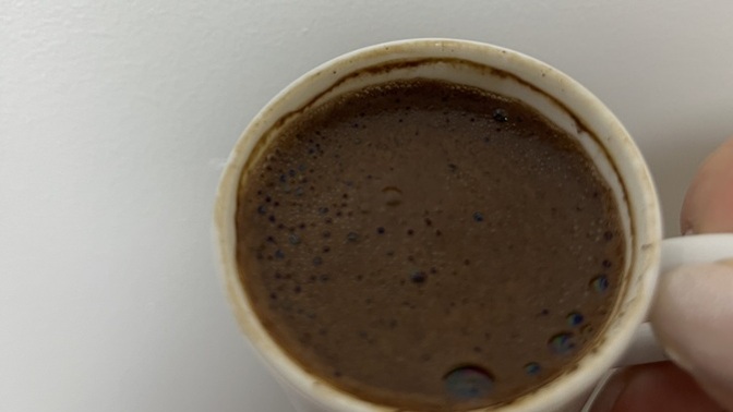 Aşk böcüklerim size köpüklü Türk kahvesi yapayım mı?