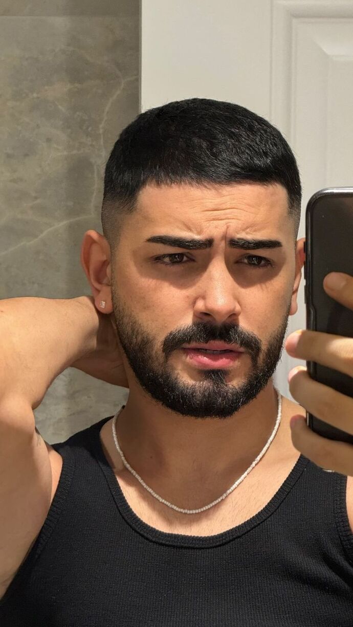 Erkek adam kaşlarını aldırır mı sizce?