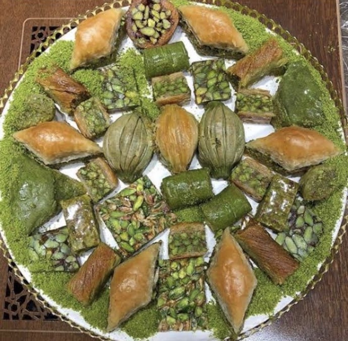 Bu tatlıları bitirebilir misin?