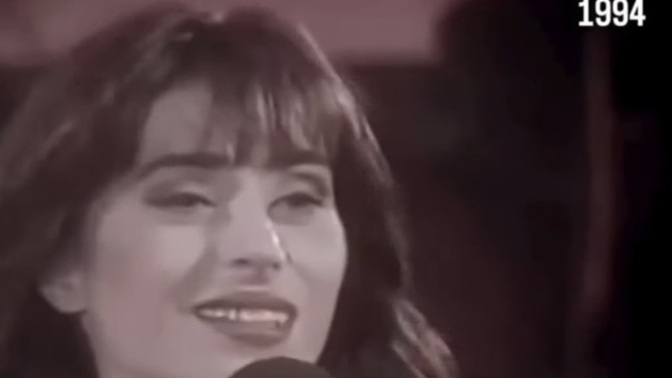Sevdiğiniz 1 adet 90'lar şarkısı?