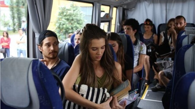Biri yüzünden aşka tamamen küstüğünüz, bir daha güvenemem dediğiniz oldu mu?