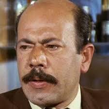 Burnumda tütüyorsun dediğiniz birisi var mı?