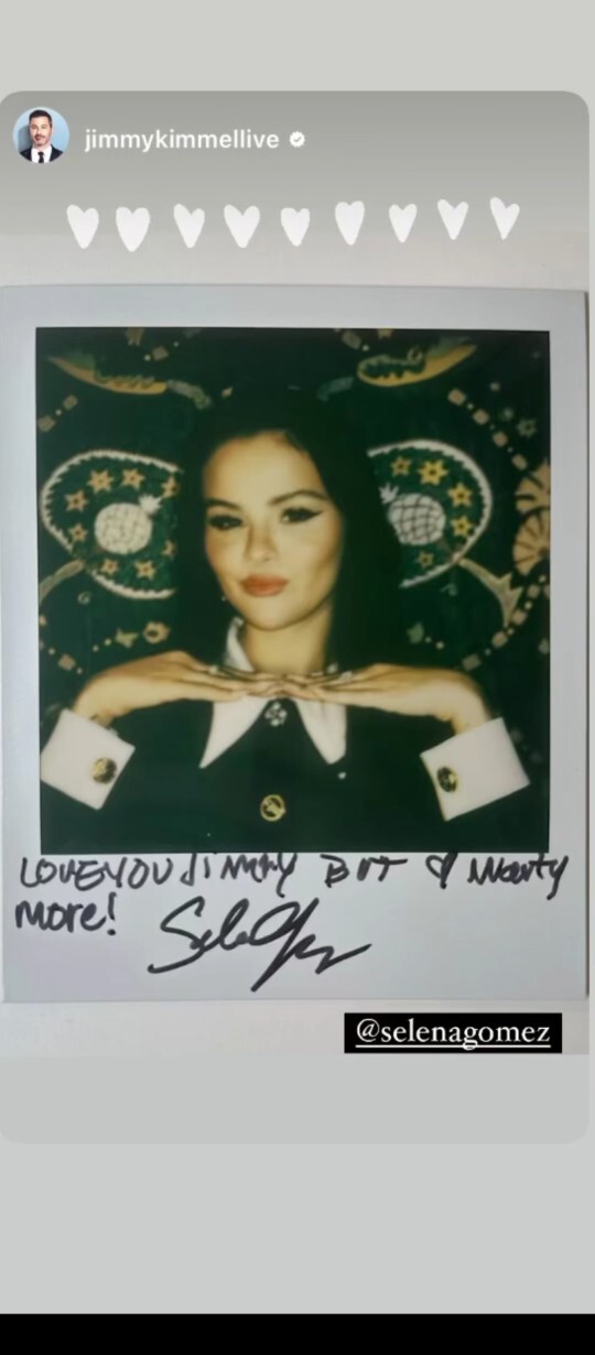 Selena Gomeze benzemek için ne yapmalıyım?