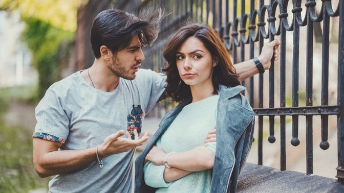 Erkekler trip atan, nazlı kızları daha mı çekici buluyor?