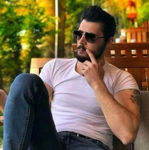 Hangi burç erkeği sert mizaçlı görünmesine rağmen aşkta en tutkulu olanıdır?
