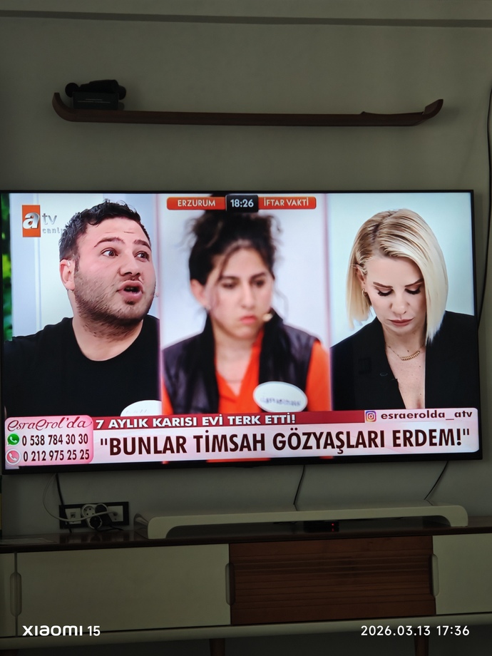 Bu rezillikler çok komik değil mi?