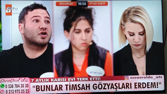Bu rezillikler çok komik değil mi?