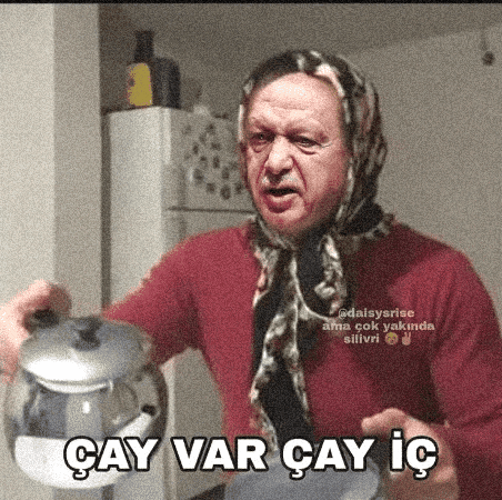 Sizce kim daha yakışıklı, Mustafa Kemal Atatürk mü yoksa Recep Tayyip Erdoğan mı?