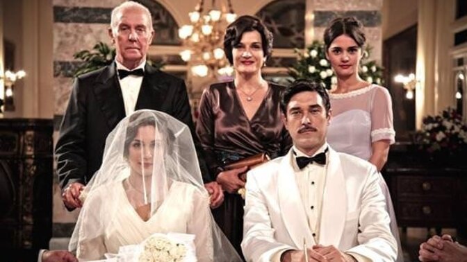 Aile ve akraba baskısıyla yapılan görücü usulü evlilikten mutlu bir yuva çıkar mı?