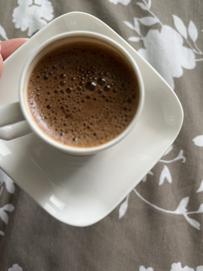 Kimlere sade kahve yapayım?