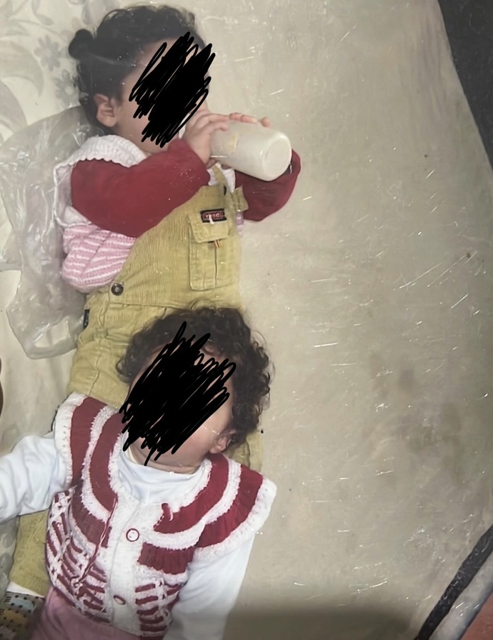 Çocukluğunuza ait ne kadar fotoğraf varr en sevdiğiniz fotiniz hangisi?