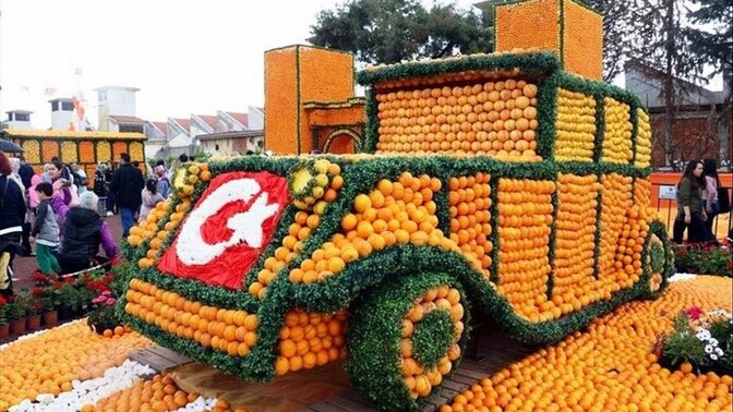 Adana'ya portakal çiçeği festivaline gittiniz mi hiç?