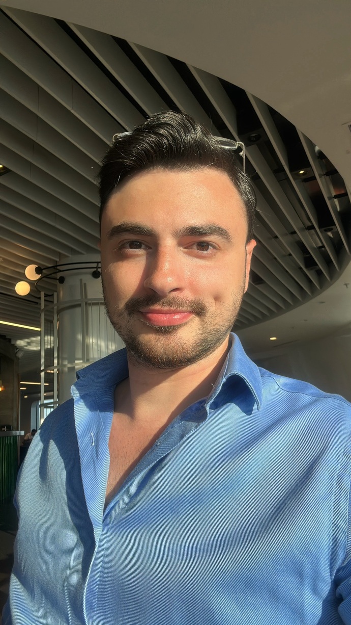 Sizce profil fotosu olarak hangisini koyayım?