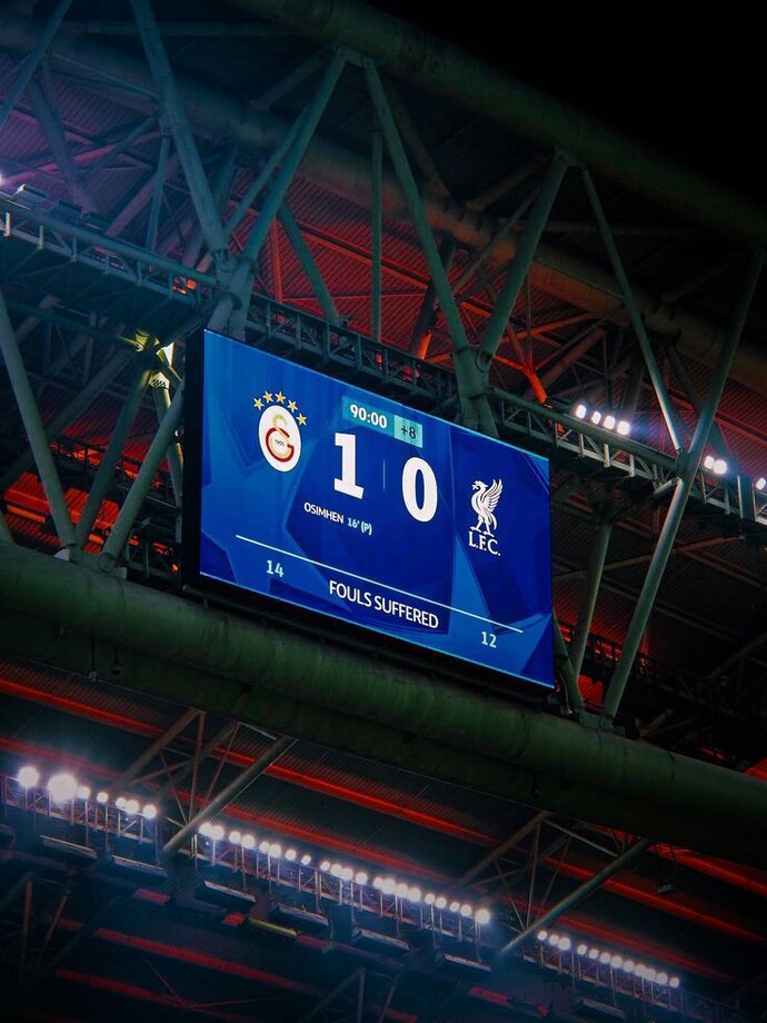 Galatasaray mı Liverpool mu, bugün sizce kim çeyrek finale çıkar?
