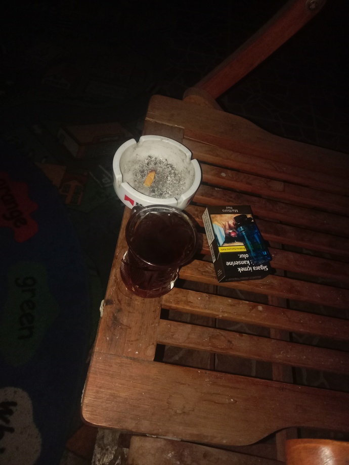 Yemeğin üzerine sıcak bir çay mı, yoksa sade bir kahve mi sizlik?