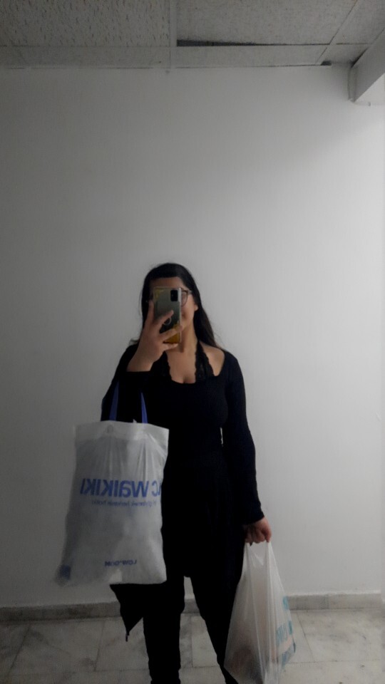 Bazı insanlar çok mu yobaz bana mı öyle geliyor çok mu açık kombinim Sizce?