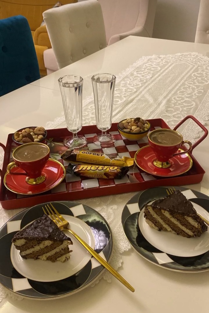 Kahve ya da çayın yanında neler tüketirsiniz?