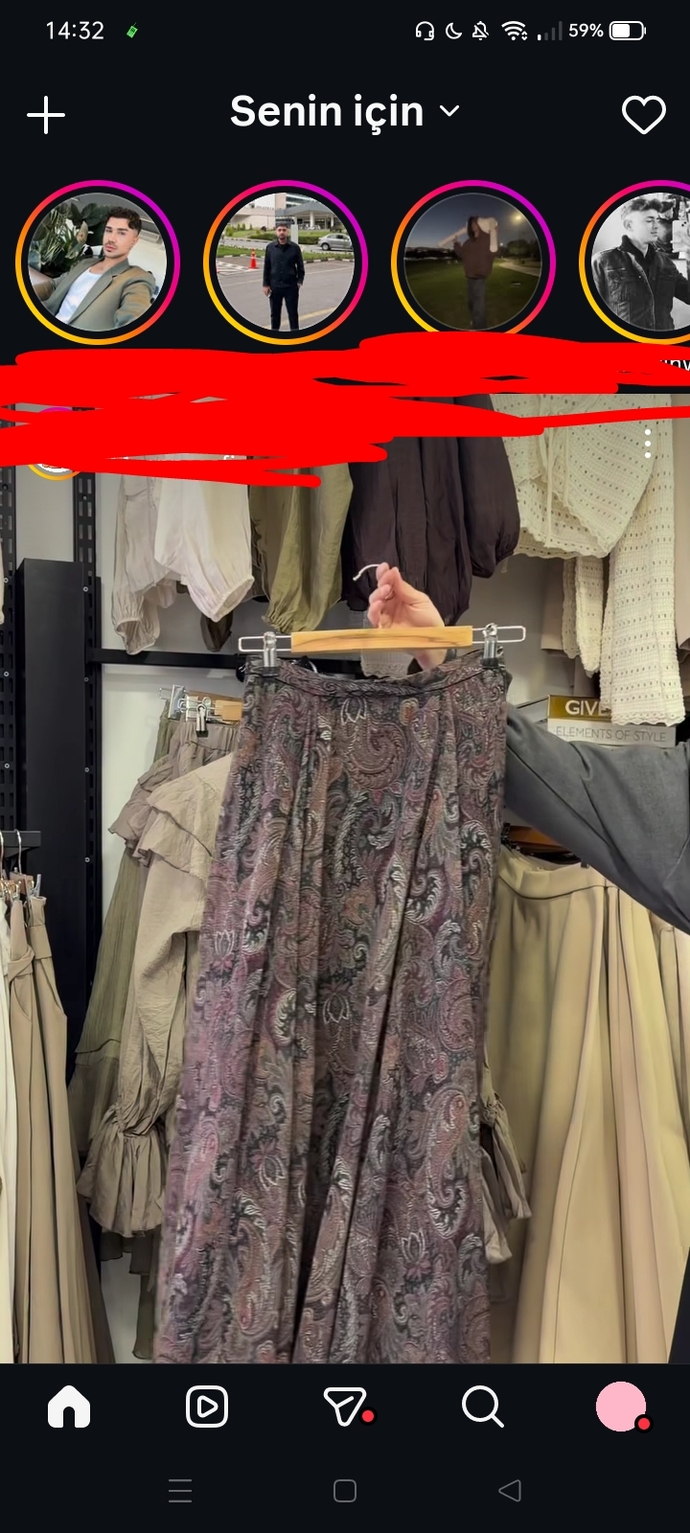 Instagram da story atarken neye dikkat ediyorsunuz?