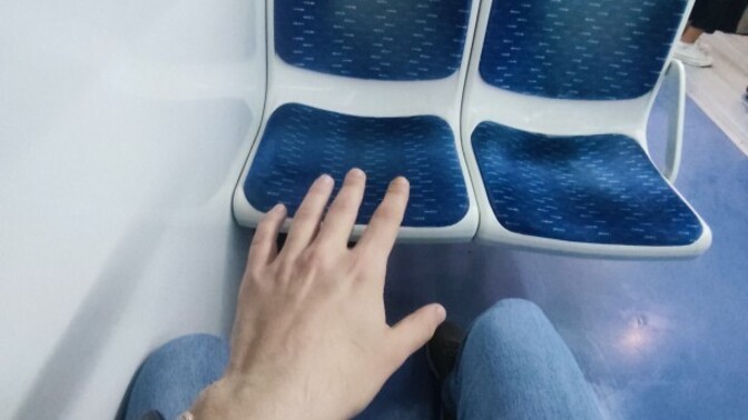 Size Bayram şekeri verir miydim sesli söyleyeyim mi?