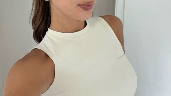 Saçın yağlandığında, yıkamaya vaktin yoksa hangi saç modelini yapıyorsun?